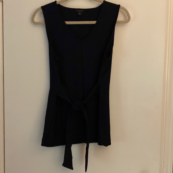 Ann Taylor navy sleeveless top, LP - Picture 2 of 9